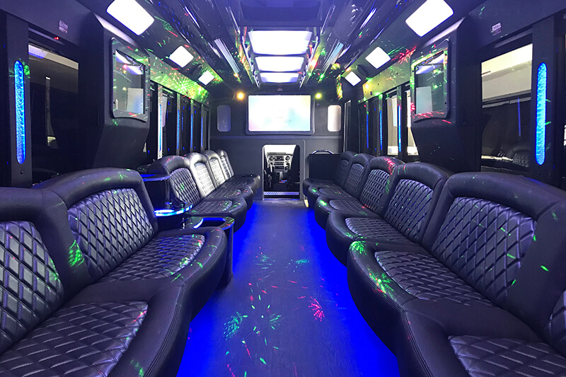Large party bus service in Atlanta